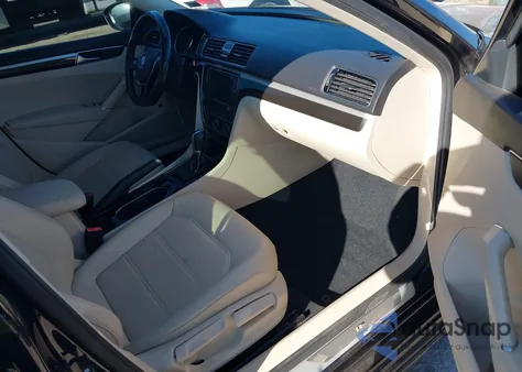 2019 Volkswagen Passat 2.0T Se R-Line from USA, damaged, VIN 1VWMA7A30KC000949